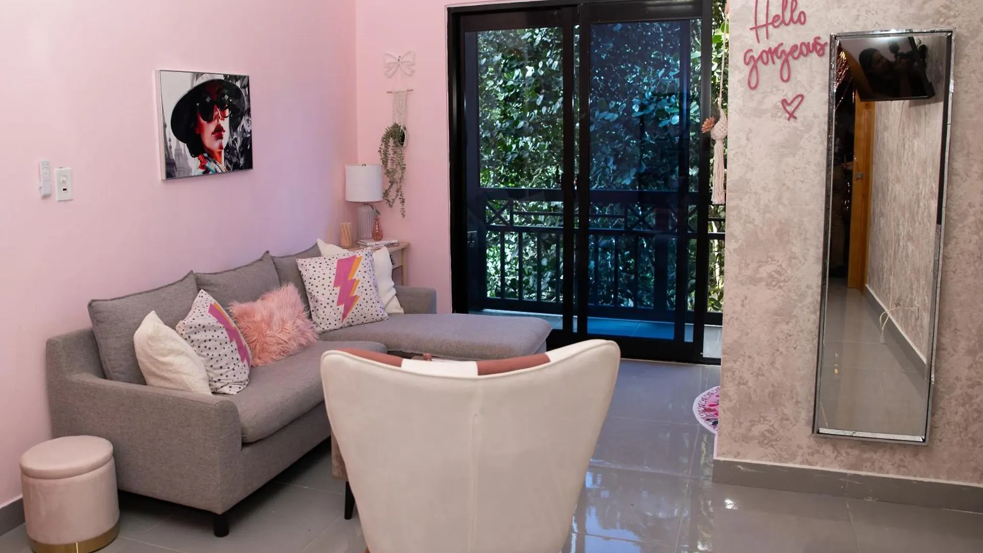 Pink Bliss Chic Mountain Getaway Pool Jarabacoa